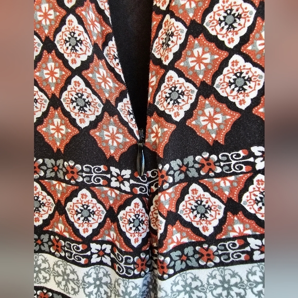 Sadie Robertson Wild Blue XL romper - Picture 6 of 10